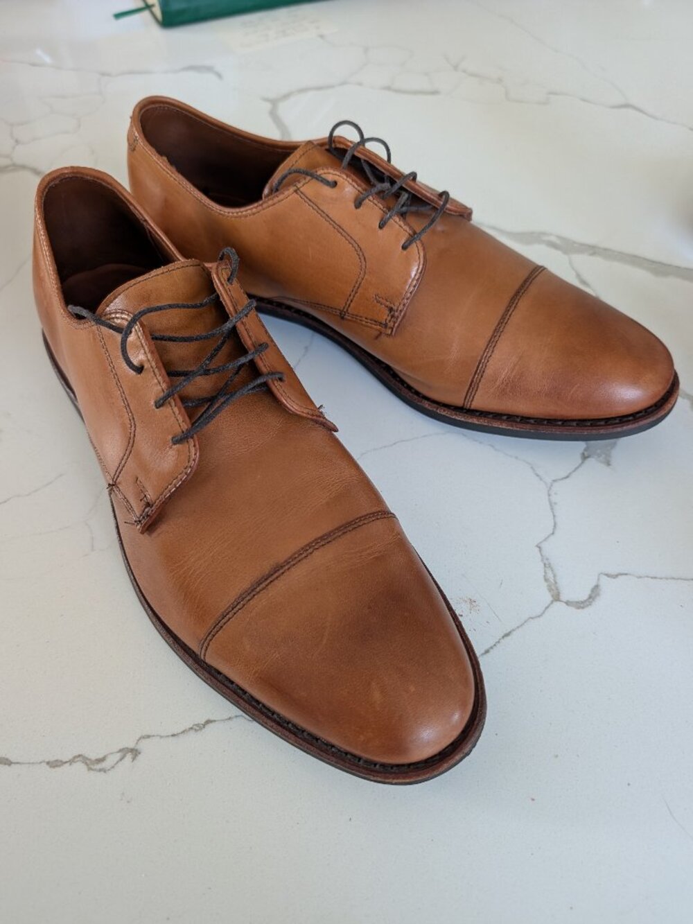 Allen Edmonds Lexington Leather Cap-Toe Derby Dress Shoe 10 M D width Tan